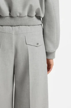 Oversized Hose aus meliertem Stretch-Twill