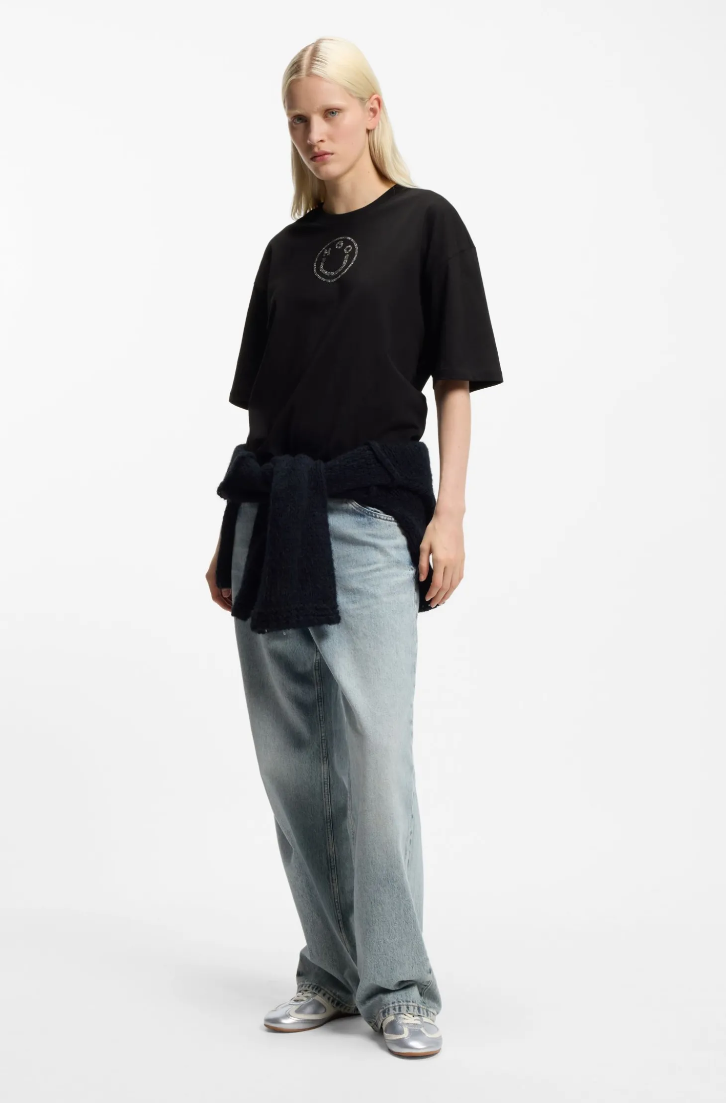 Oversized T-Shirt aus Baumwolle mit Happy HUGO Logo aus Strass