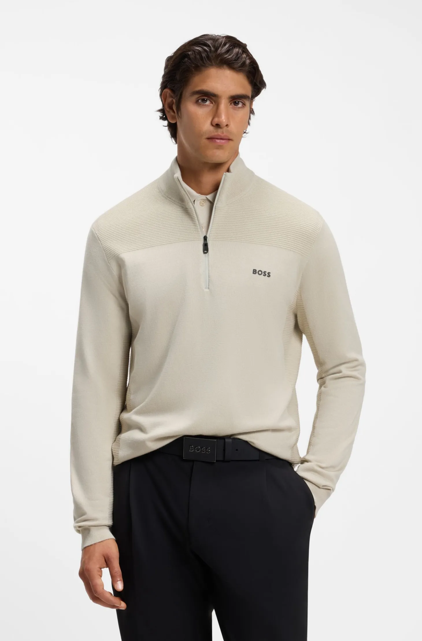 Pullover aus Schurwoll-Mix mit Troyerkragen und Logo
