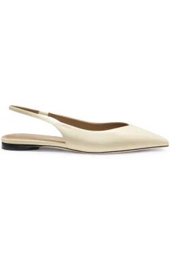 Pumps aus Leder mit Slingback-Riemen