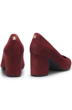 Pumps aus Veloursleder mit spitzer Kappe und Blockabsatz