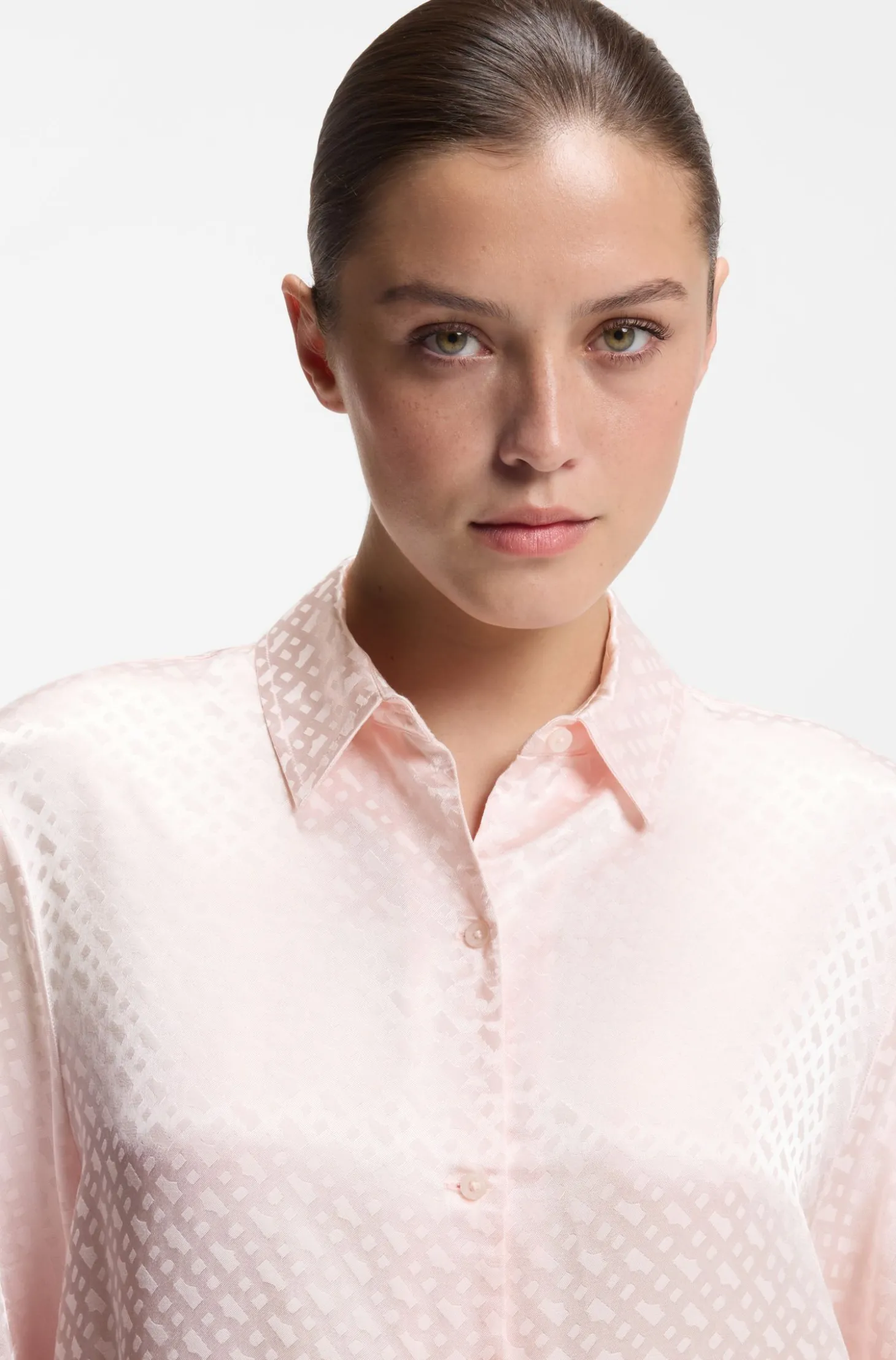 Pyjamahemd aus Satin mit Monogramm-Jacquard
