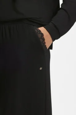 Pyjama-Hose mit spitzenbesetzten Taschen