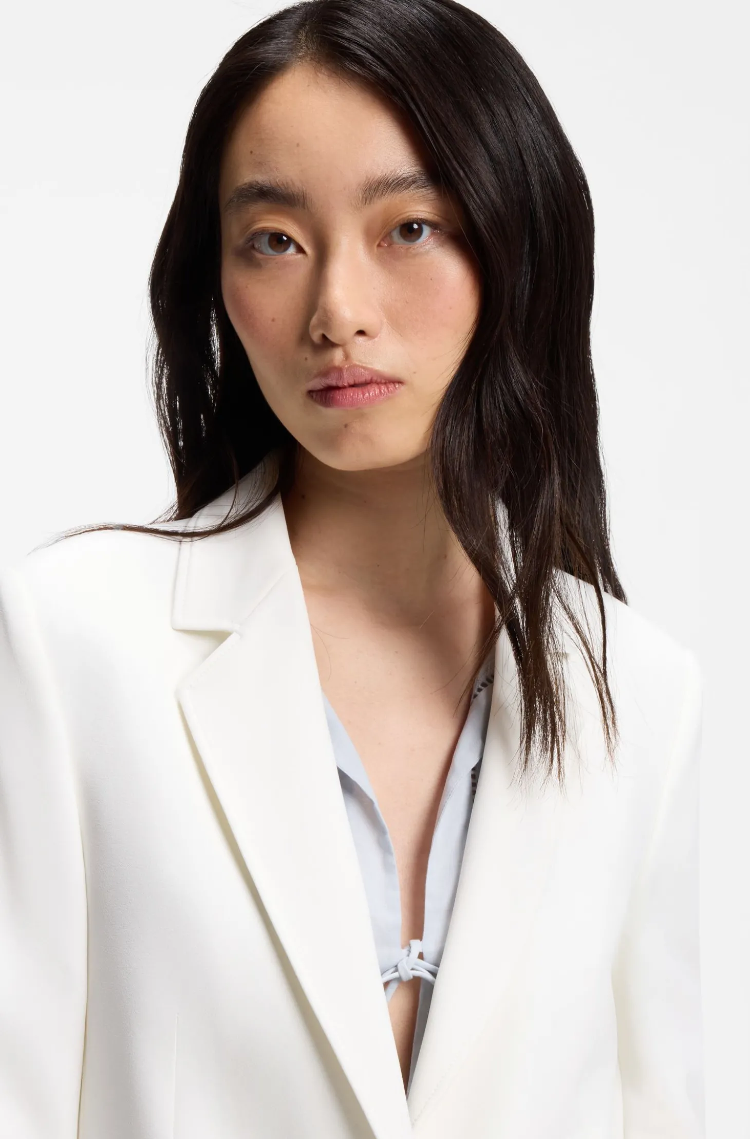 Regular-Fit Blazer aus Stretch-Crêpe