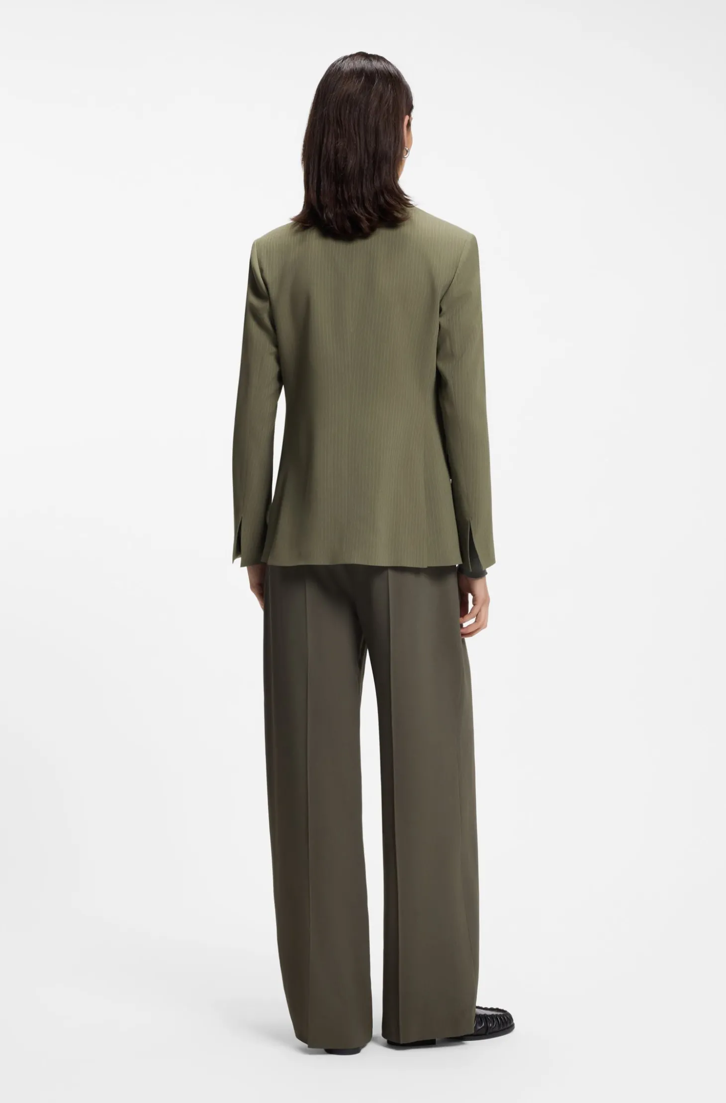 Regular-Fit Blazer aus Stretch-Krepp mit Nadelstreifen