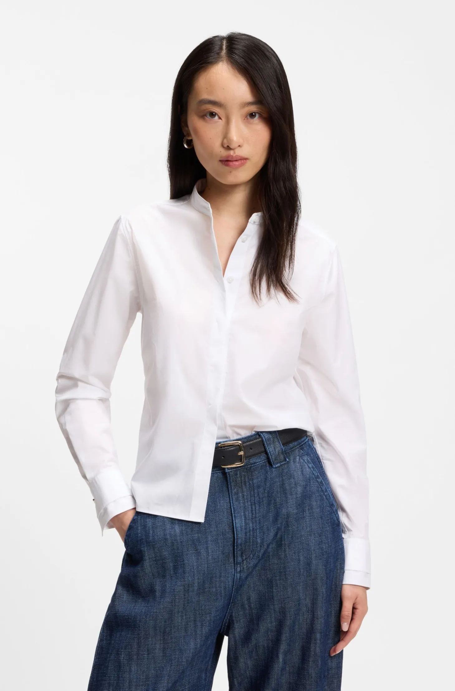 Regular-Fit Bluse aus Baumwoll-Popeline mit verdeckter Knopfleiste
