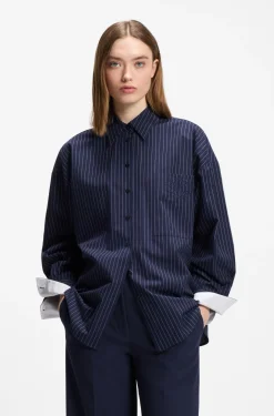 Regular-Fit Bluse aus Baumwoll-Popeline mit Nadelstreifen
