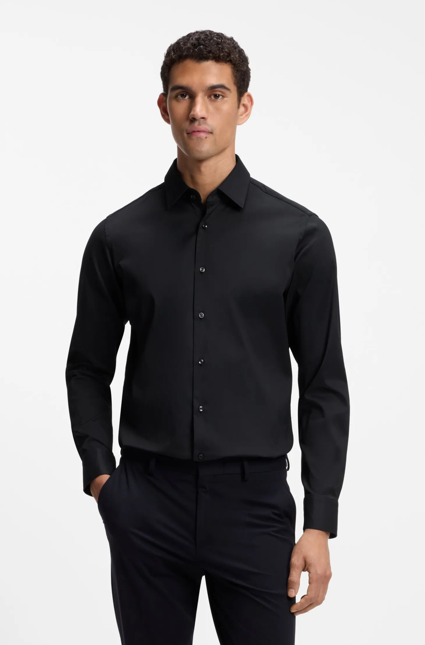 Regular-Fit Hemd aus funktionalem Stretch-Twill
