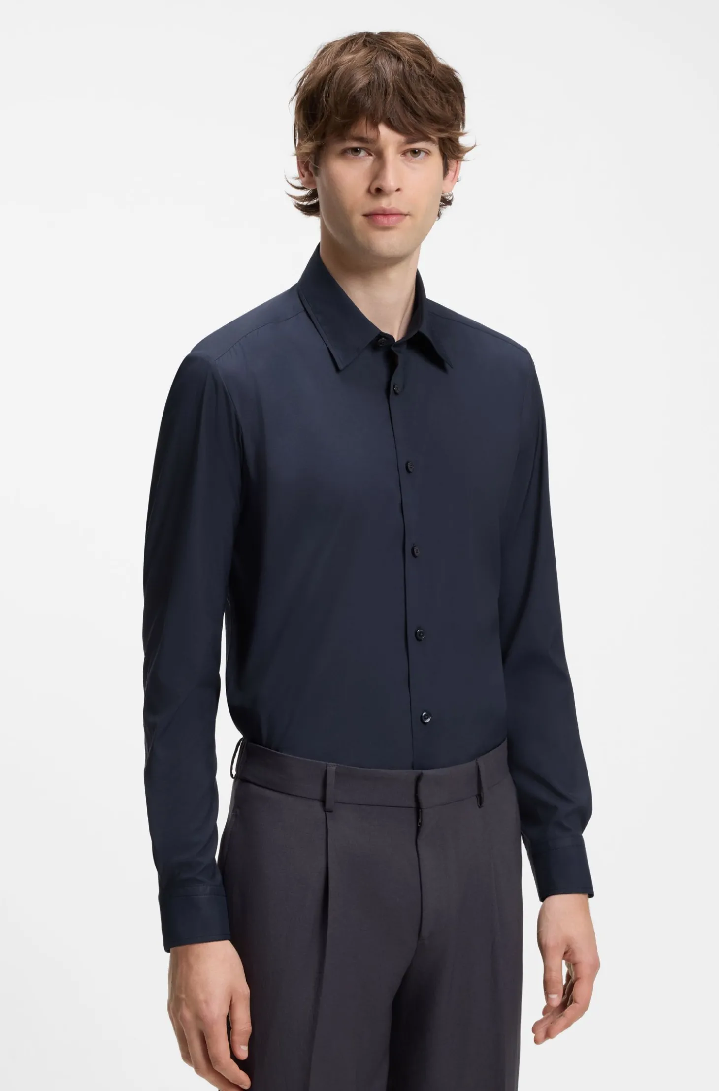 Regular-Fit Hemd aus funktionalem Stretch-Gewebe