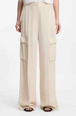 Regular-Fit Hose aus Krepp mit Cargotaschen