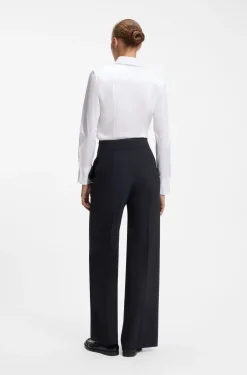 Regular-Fit Hose aus Stretch-Gewebe mit weitem Bein