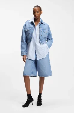Regular-Fit Jacke aus hellblauem Denim
