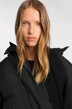 Regular-Fit Jacke aus Knitter-Gewebe