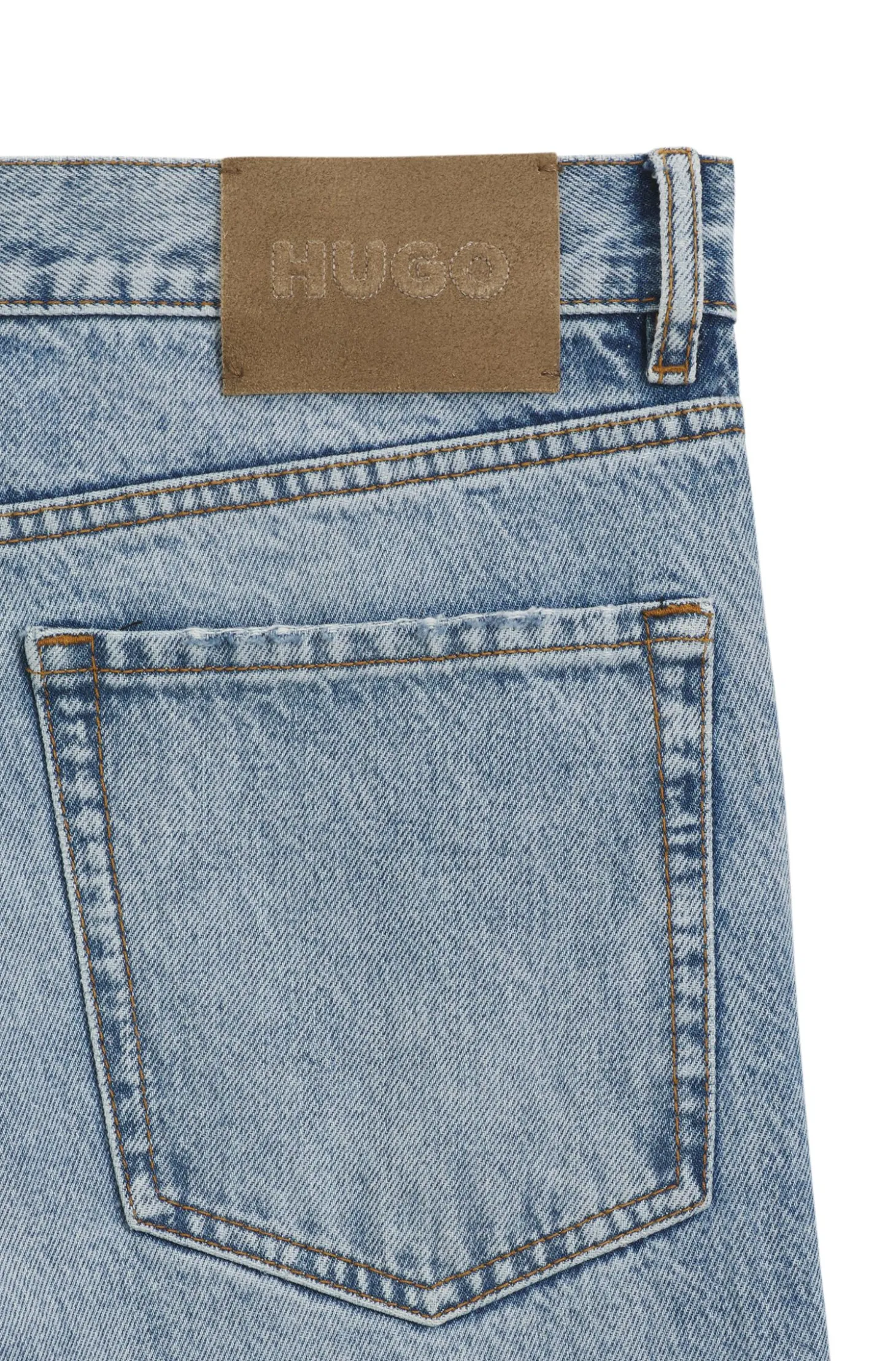 Regular-Fit Jeans aus blauem Denim mit ausgestelltem Bein