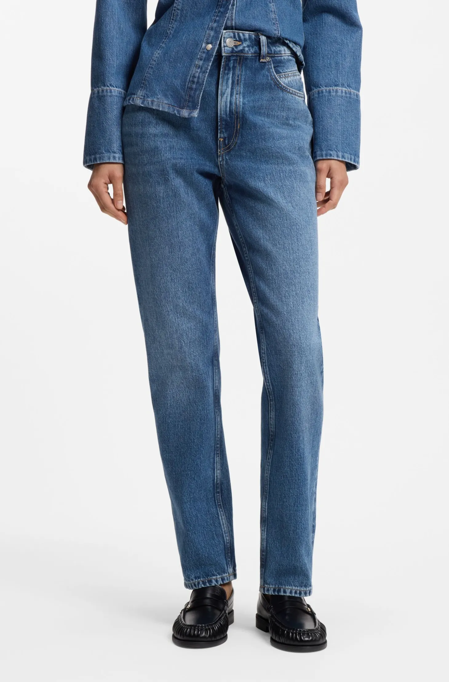Regular-Fit Jeans aus mitteldunklem Denim mit softem Peach-Touch