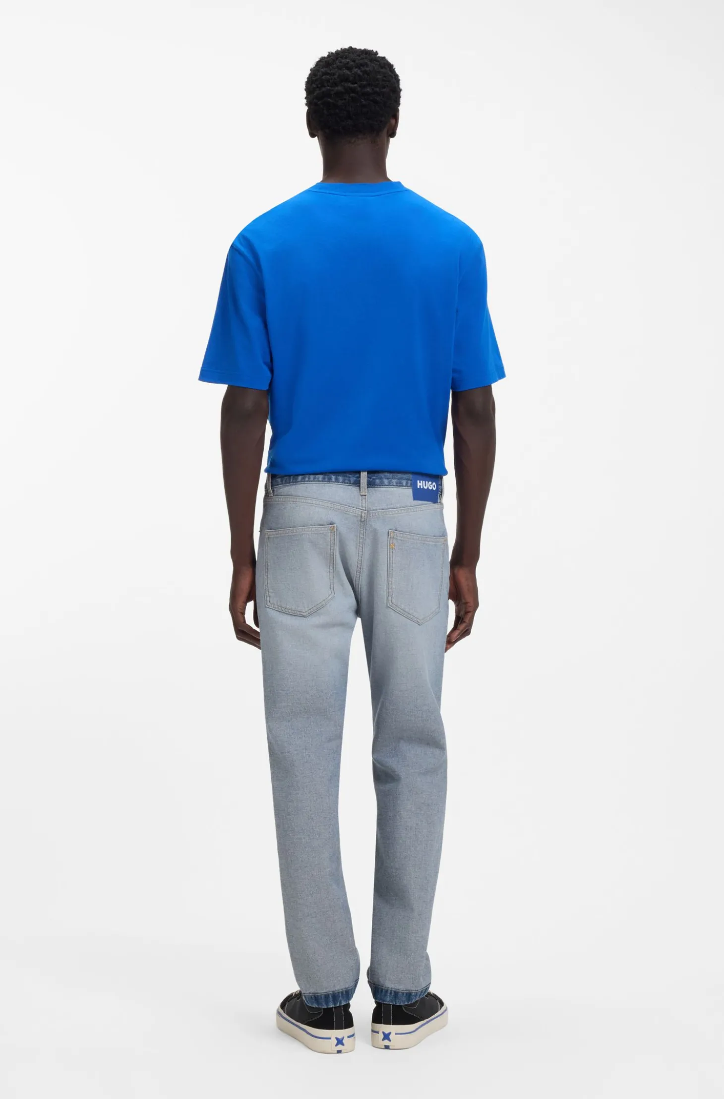 Regular-Fit Jeans aus umgekehrtem Denim