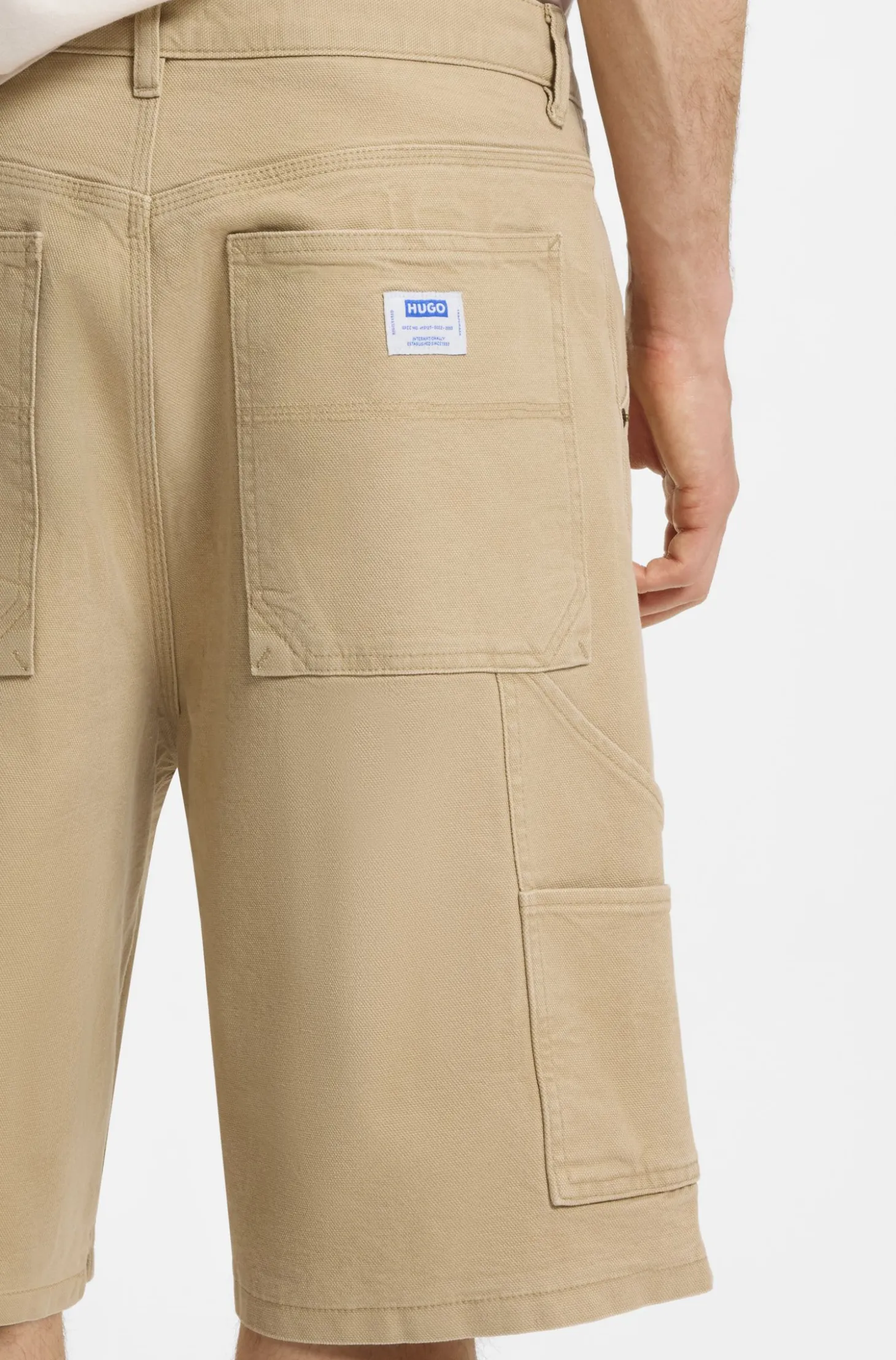 Regular-Fit Shorts aus Stretch-Baumwoll-Canvas