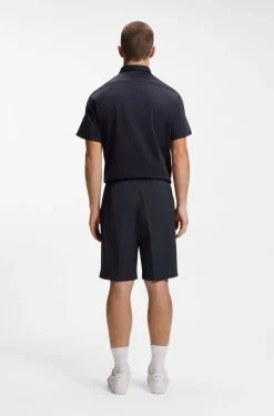 Regular-Fit Shorts aus wasserabweisendem und schnelltrocknendem Twill
