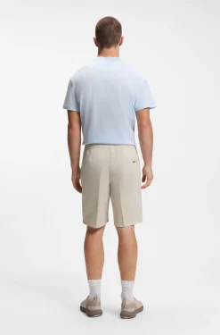 Regular-Fit Shorts aus wasserabweisendem und schnelltrocknendem Twill