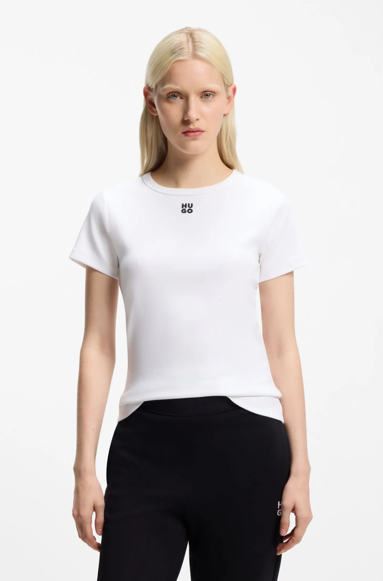 Regular-Fit T-Shirt mit gesticktem Stack-Logo