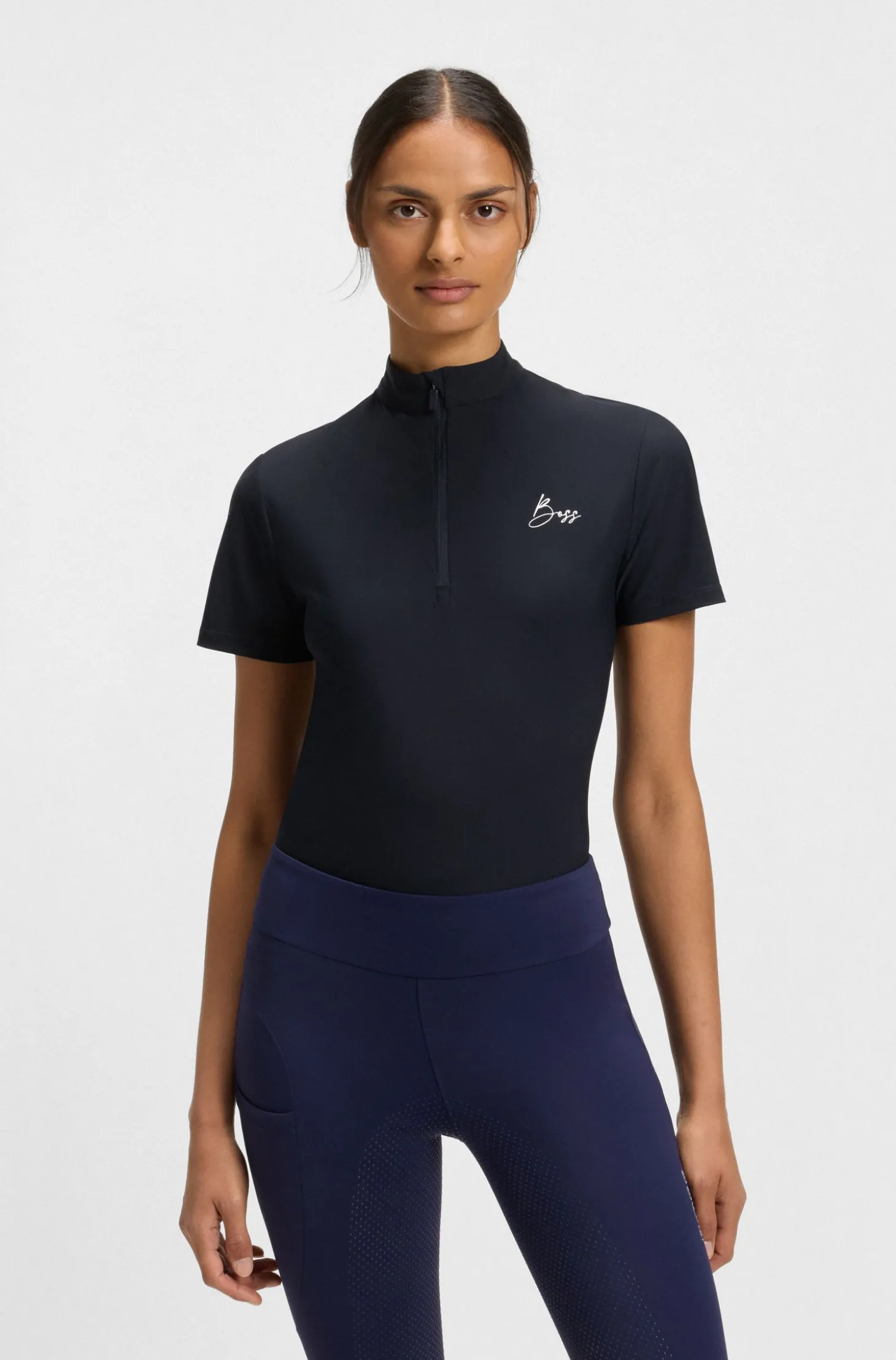 Reitsport-Trainingshemd mit Logo in handschriftlichem Stil