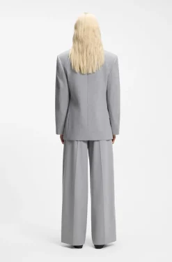 Relaxed-Fit Blazer mit Blumenbrosche aus Emaille