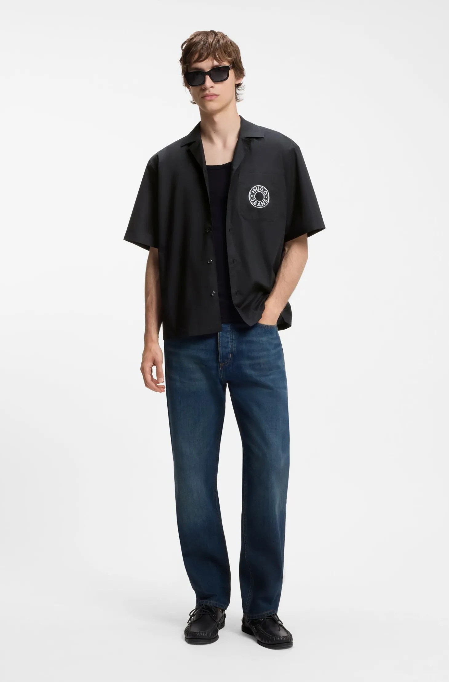 Relaxed-Fit Hemd mit Print auf der Brust und Reverskragen