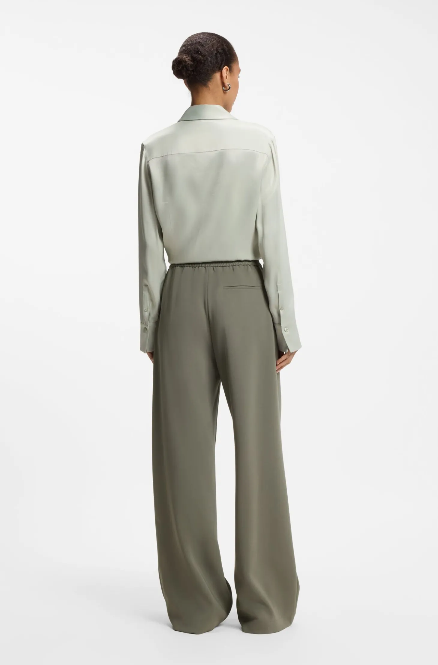 Relaxed-Fit Hose aus antistatischem japanischem Krepp