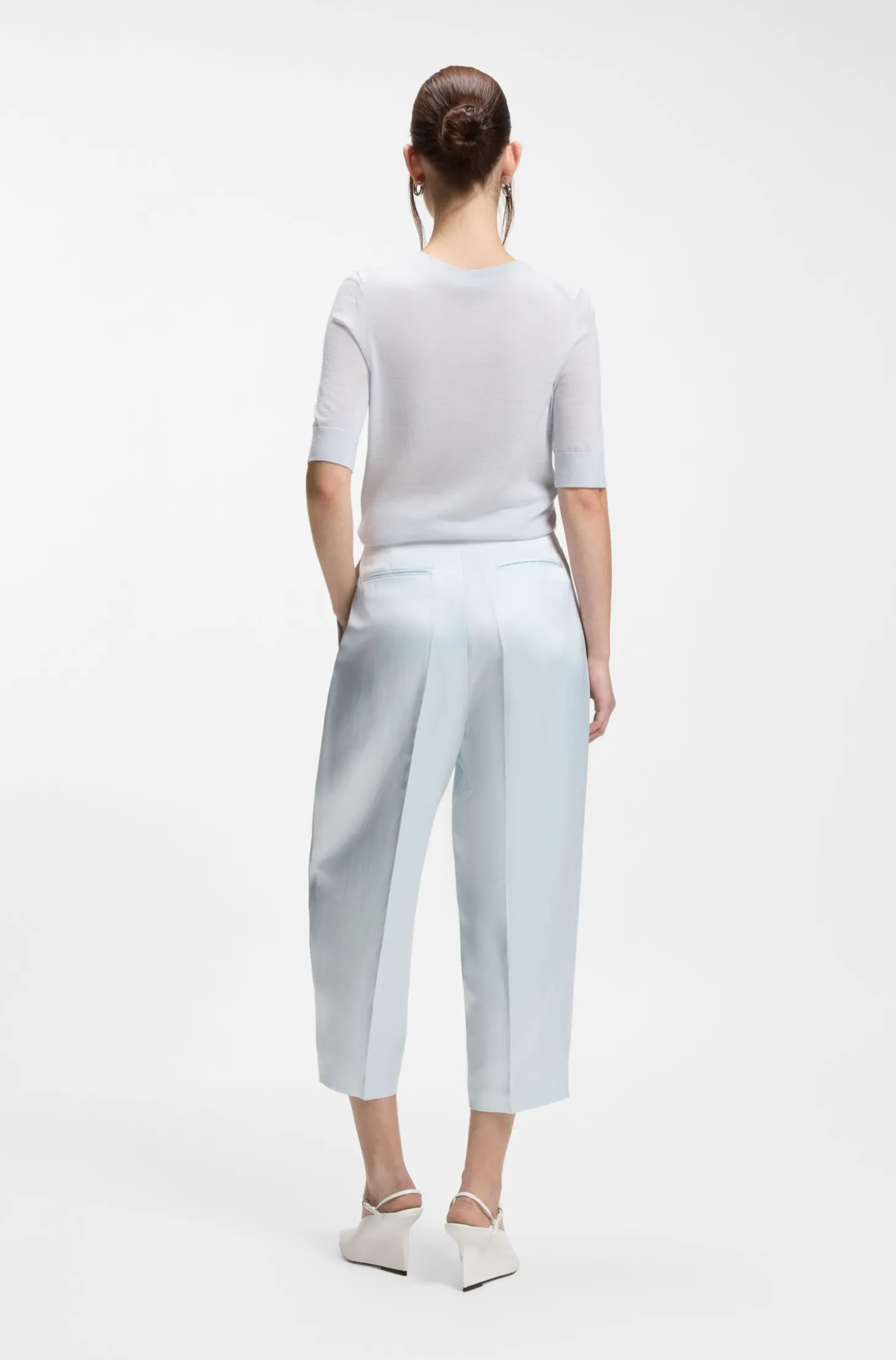 Relaxed-Fit Hose aus Satin mit Bundfalten auf der Vorderseite