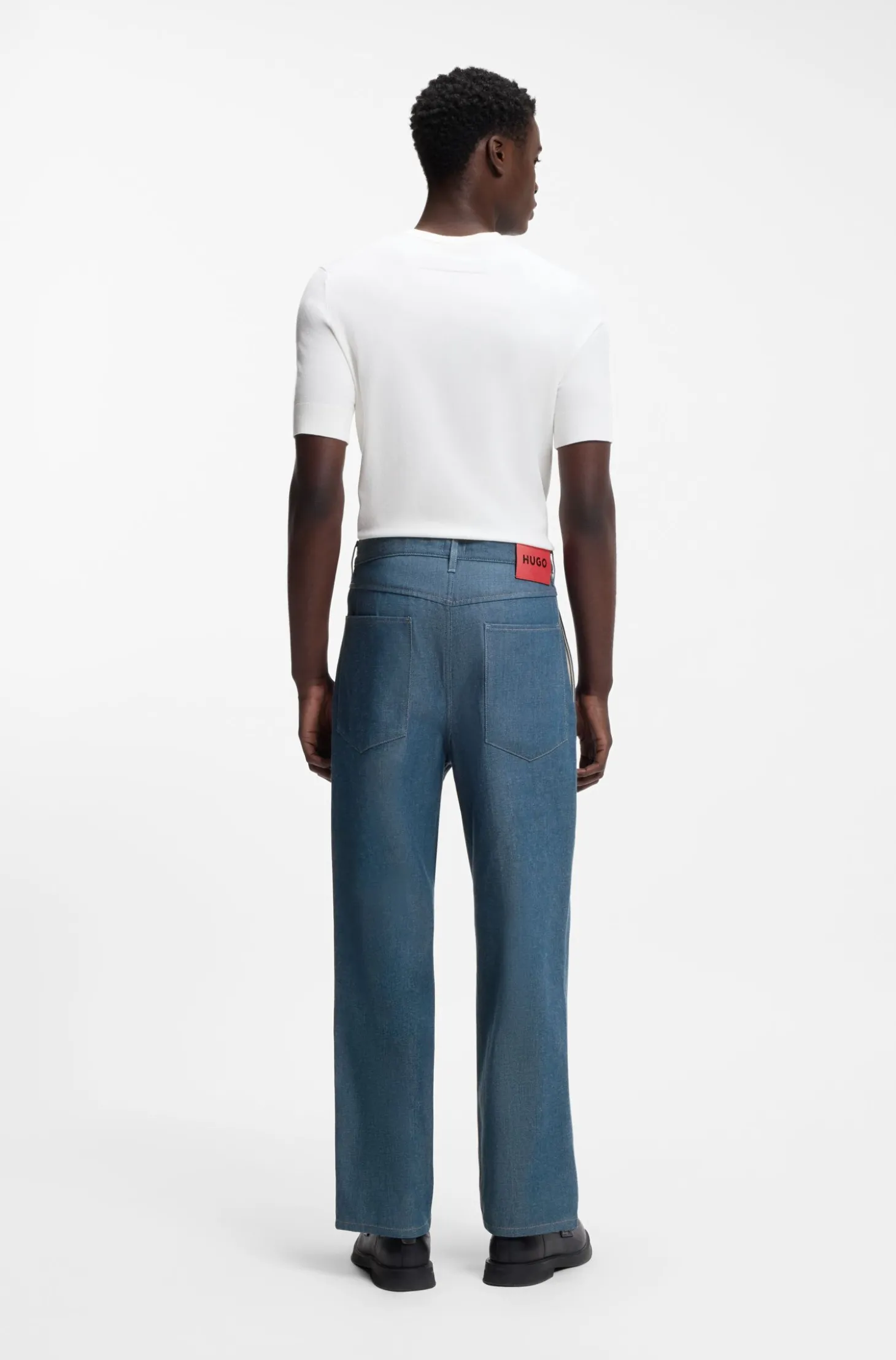 Relaxed-Fit Jeans aus blauem japanischem Denim