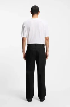 Relaxed-Fit Jeans aus tiefschwarzem japanischem Denim