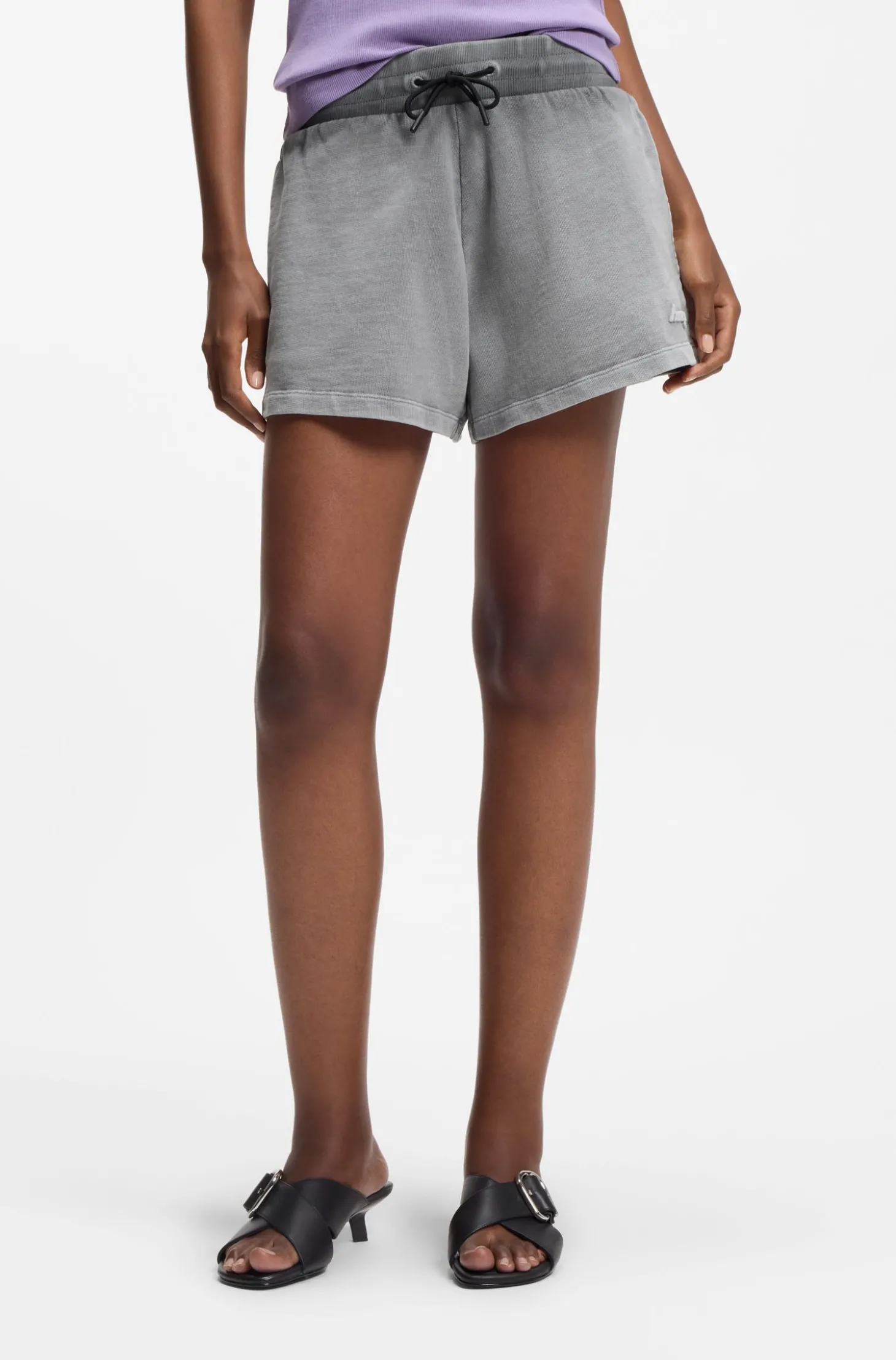 Relaxed-Fit Shorts aus Baumwoll-Terry mit geprägtem Logo
