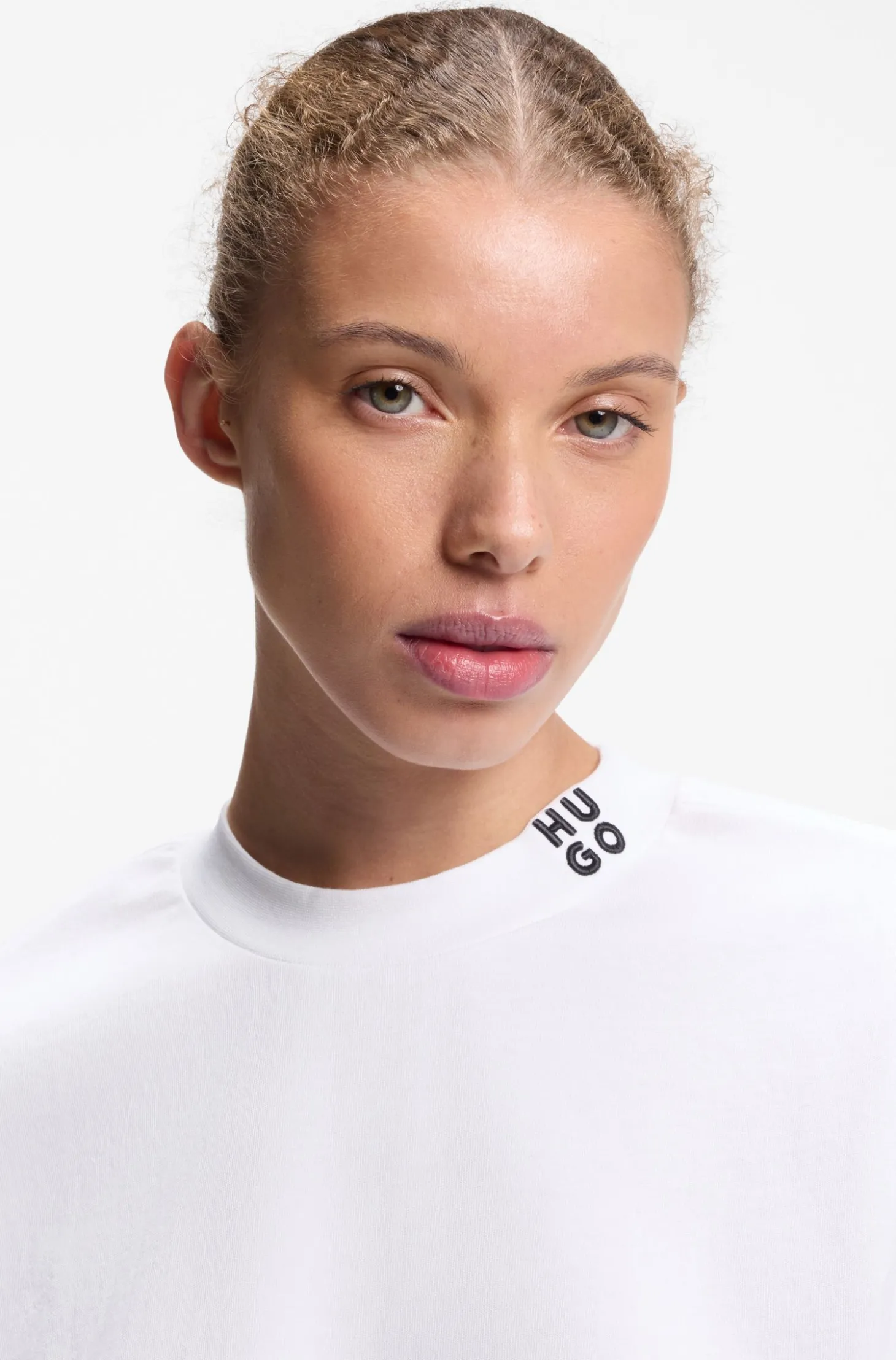 Relaxed-Fit T-Shirt aus Baumwolle in Cropped-Länge mit Nacken-Logo