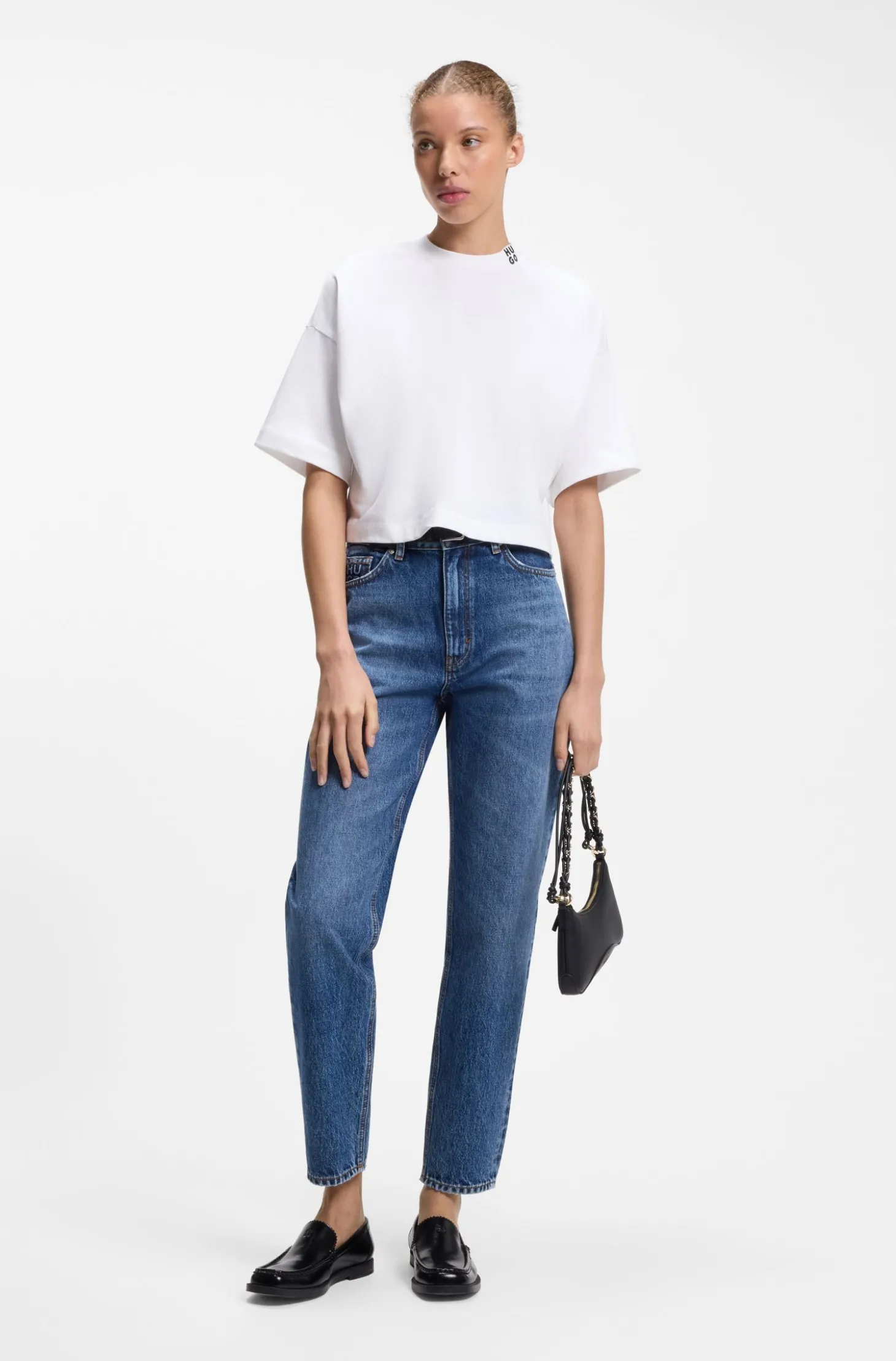 Relaxed-Fit T-Shirt aus Baumwolle in Cropped-Länge mit Nacken-Logo