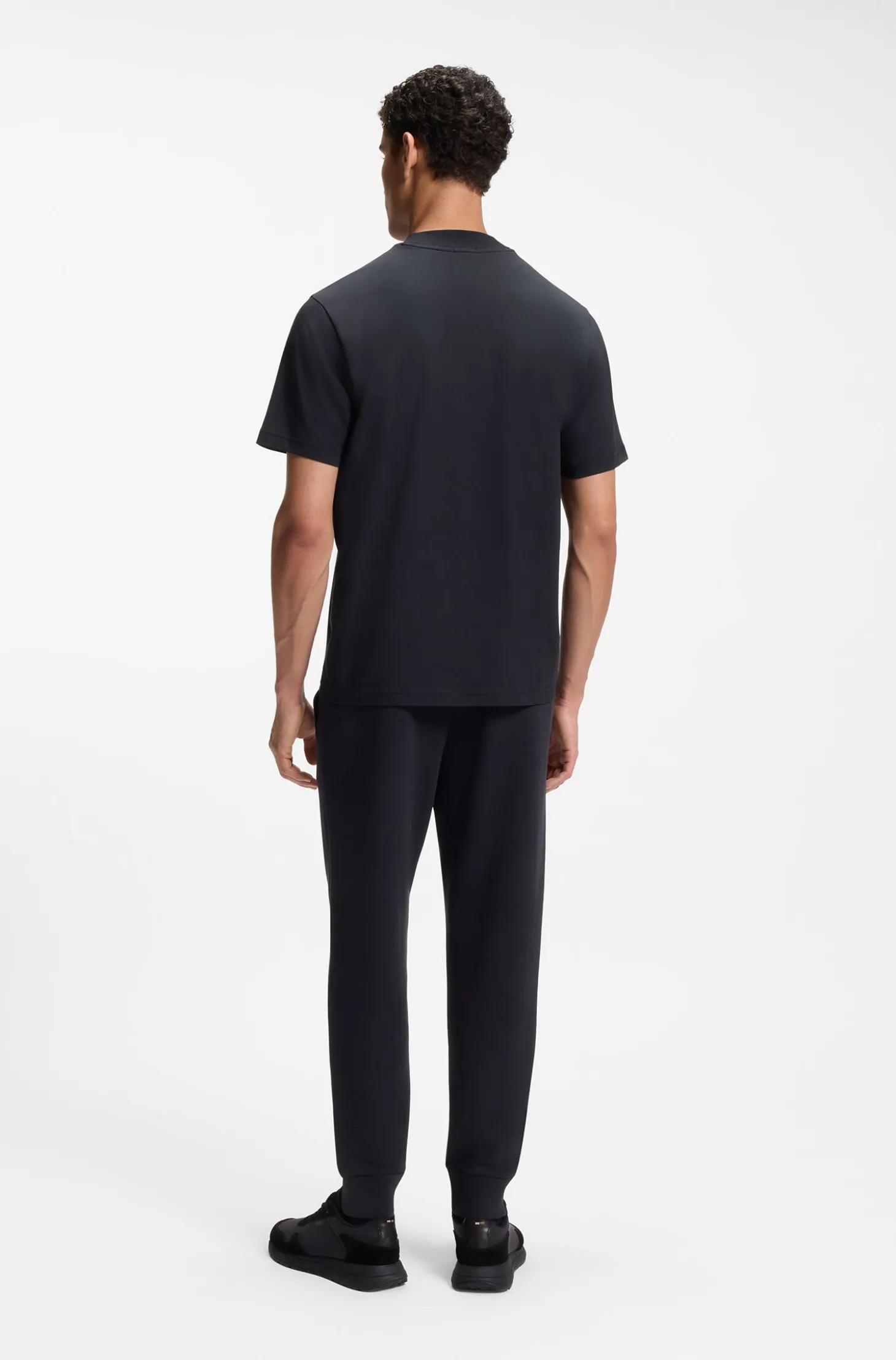 Relaxed-Fit T-Shirt aus Stretch-Baumwolle mit Stehkragen