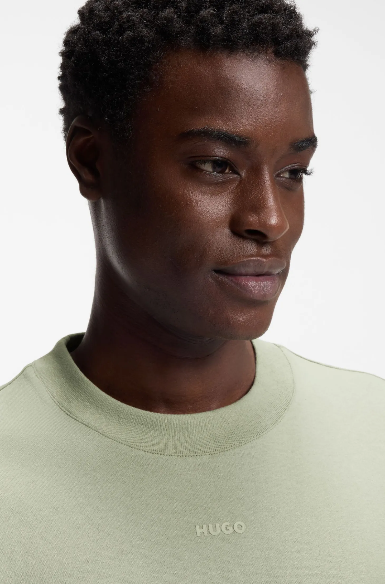 Relaxed-Fit T-Shirt mit zentralem Logo-Detail