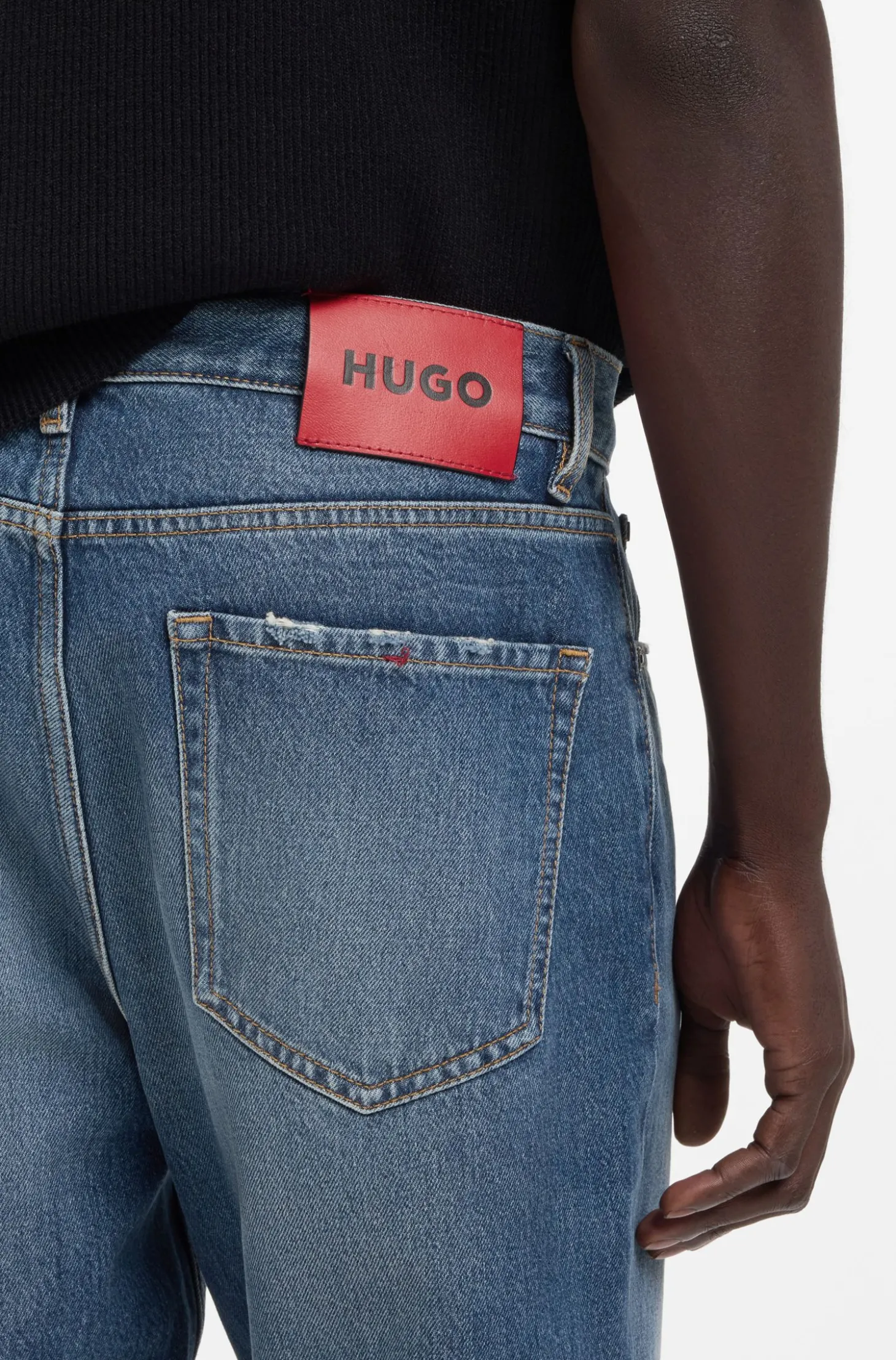 Relaxed Tapered-Fit Jeans aus ägyptischem Baumwoll-Denim in Blau