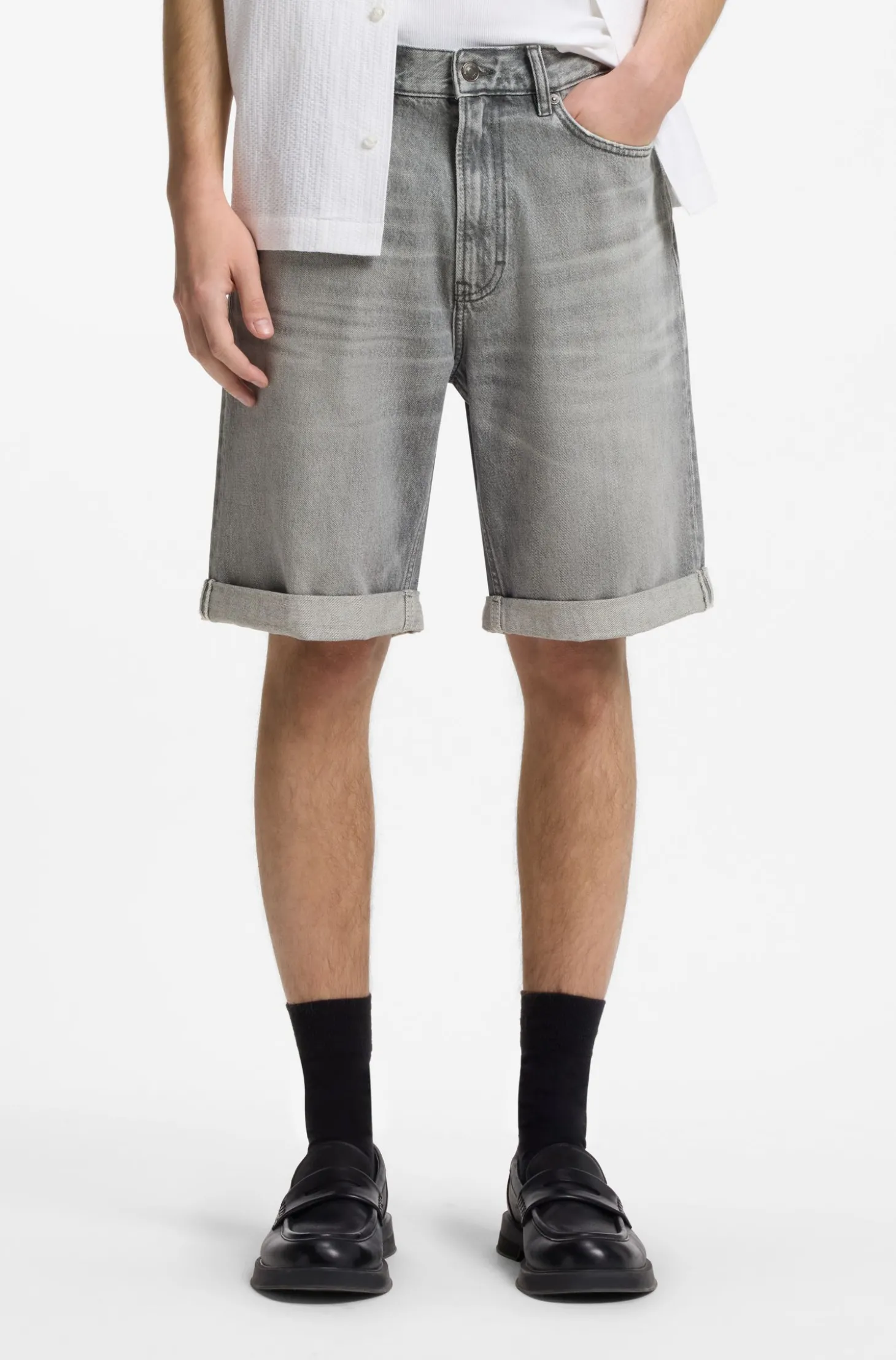 Relaxed-Tapered-Fit Shorts aus grauem Stone-washed-Denim