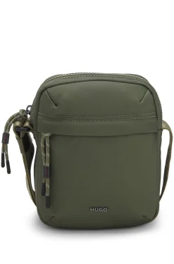Reporter-Tasche aus Twill mit metallenem Logo-Schriftzug