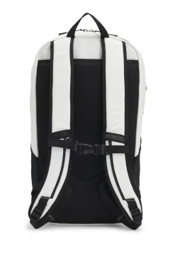 Rucksack aus Kunstleder mit reflektierenden Details
