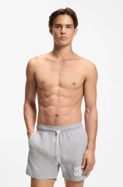 Schnell trocknende Badeshorts mit Stacked-Logo-Print