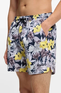 Schnell trocknende Badeshorts mit Allover-Print