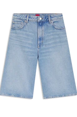 Shorts aus leuchtend blauem Denim mit weitem Beinverlauf