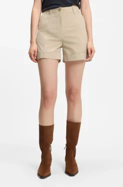 Shorts aus Stretch-Baumwolle mit umgeschlagenen Säumen