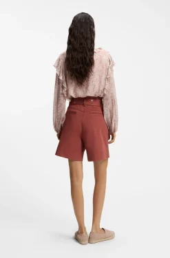 Shorts aus Stretch-Baumwolle mit Ösen-Gürtel