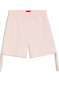 Shorts mit Logo-Print und gerafften Seiten