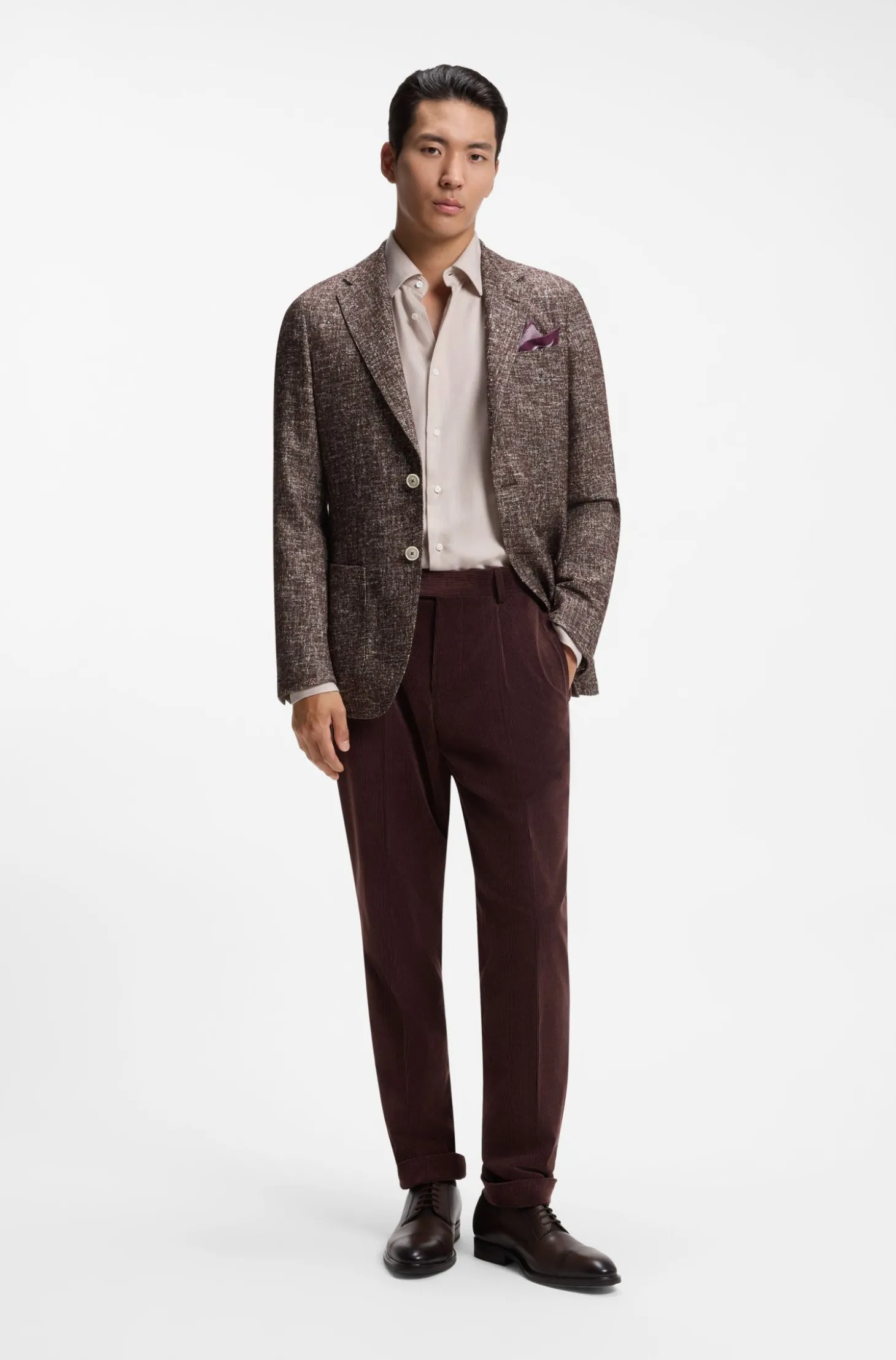 Slim-Fit Blazer aus fein gemustertem Gewebe