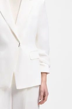 Slim-Fit Blazer aus Leinen-Mix