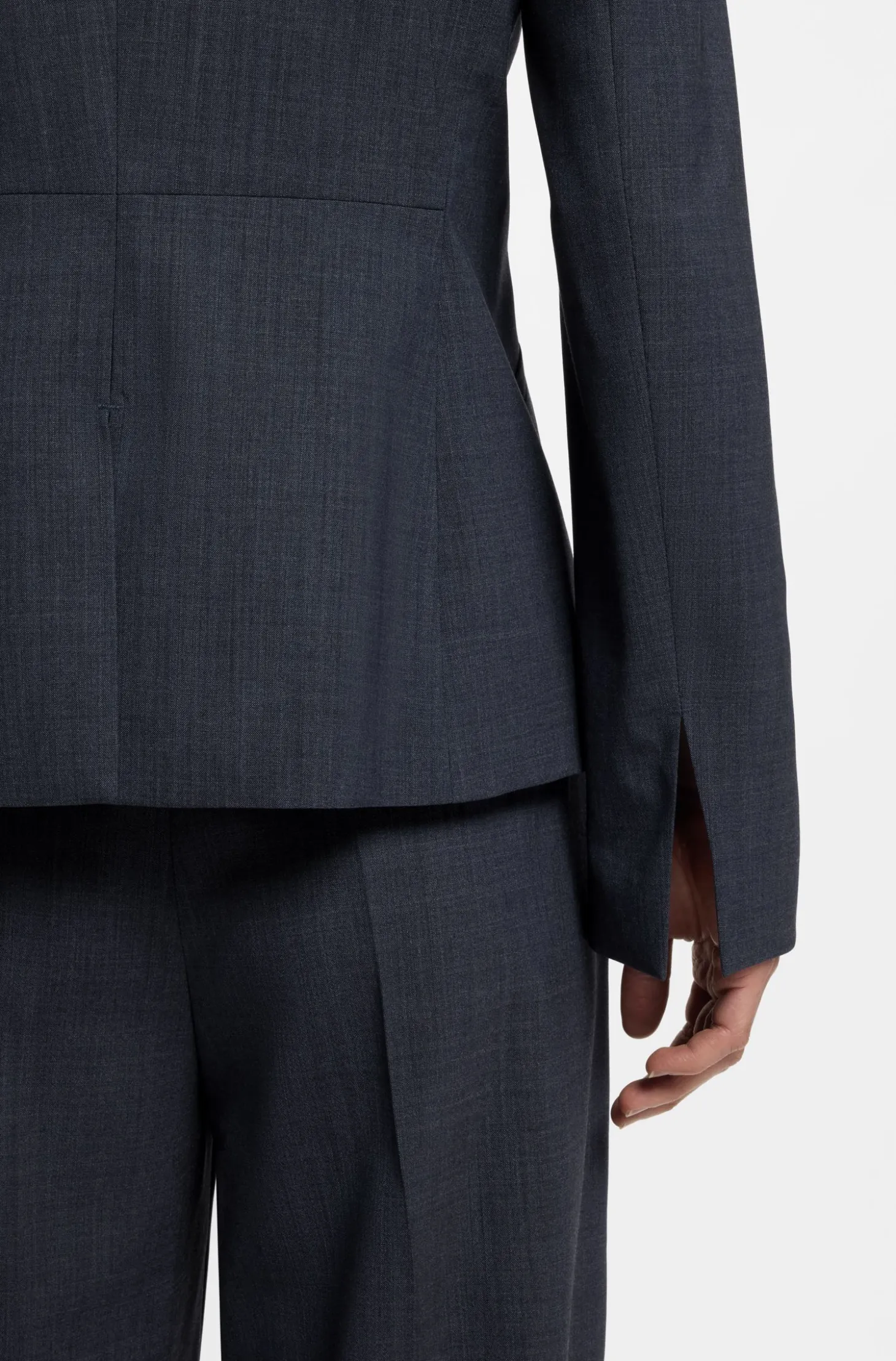 Slim-Fit Blazer aus melierter Schurwolle