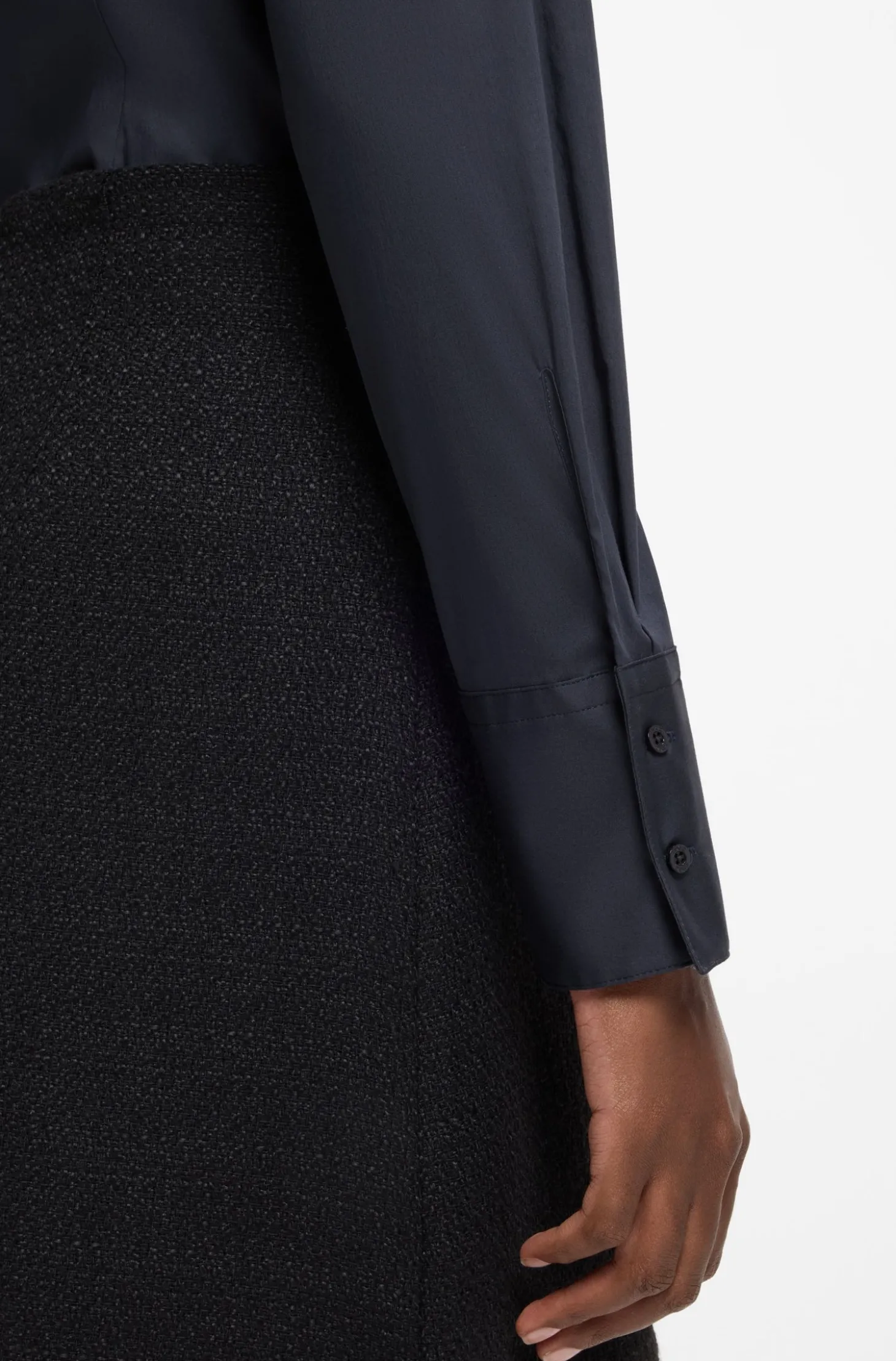 Slim-Fit Bluse aus bügelleichtem Baumwoll-Mix mit Twill-Struktur